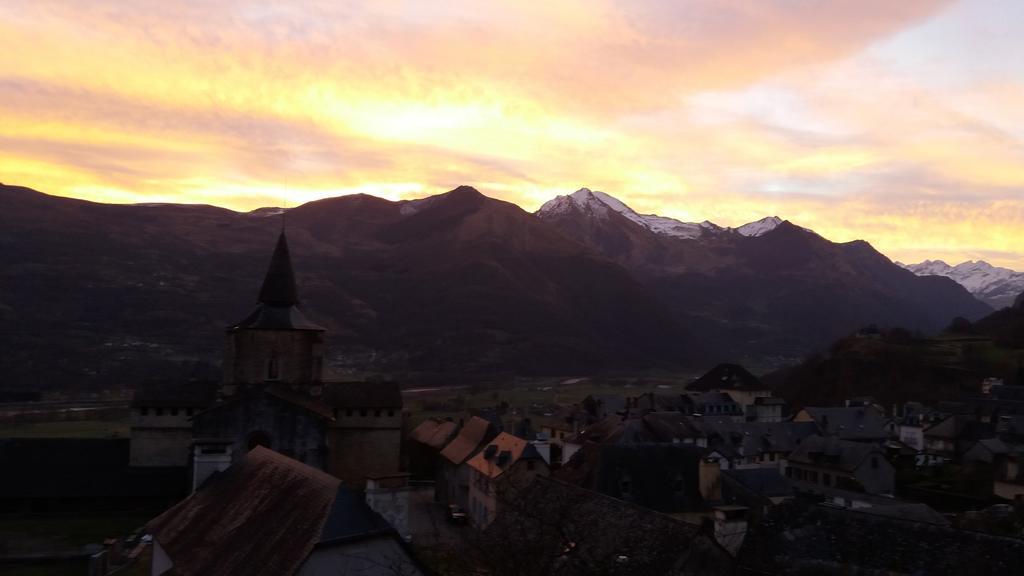 Hotel Les Rochers 3*
